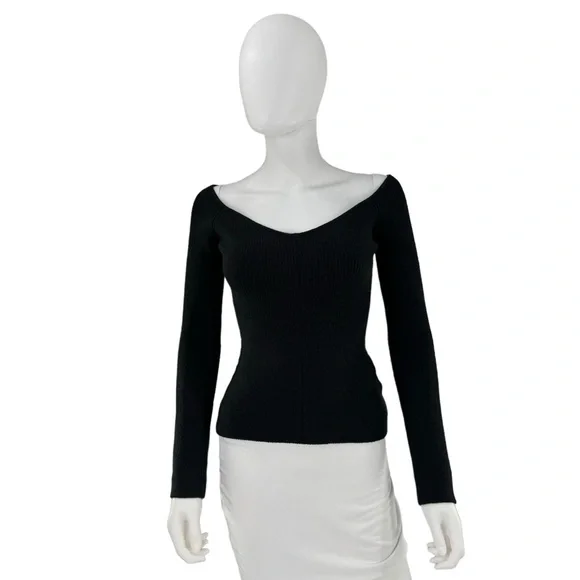 Tuckernuck NEW Black Knit Nicola Compression Off the Shoulder V Neck Top Size L - Picture 4 of 9